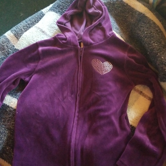 Other - Girls soft purple hoodie #g7